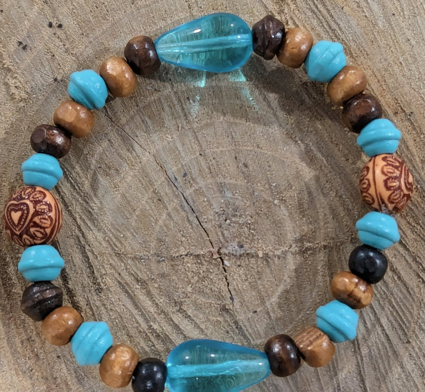 Teardrop stretchy bracelet